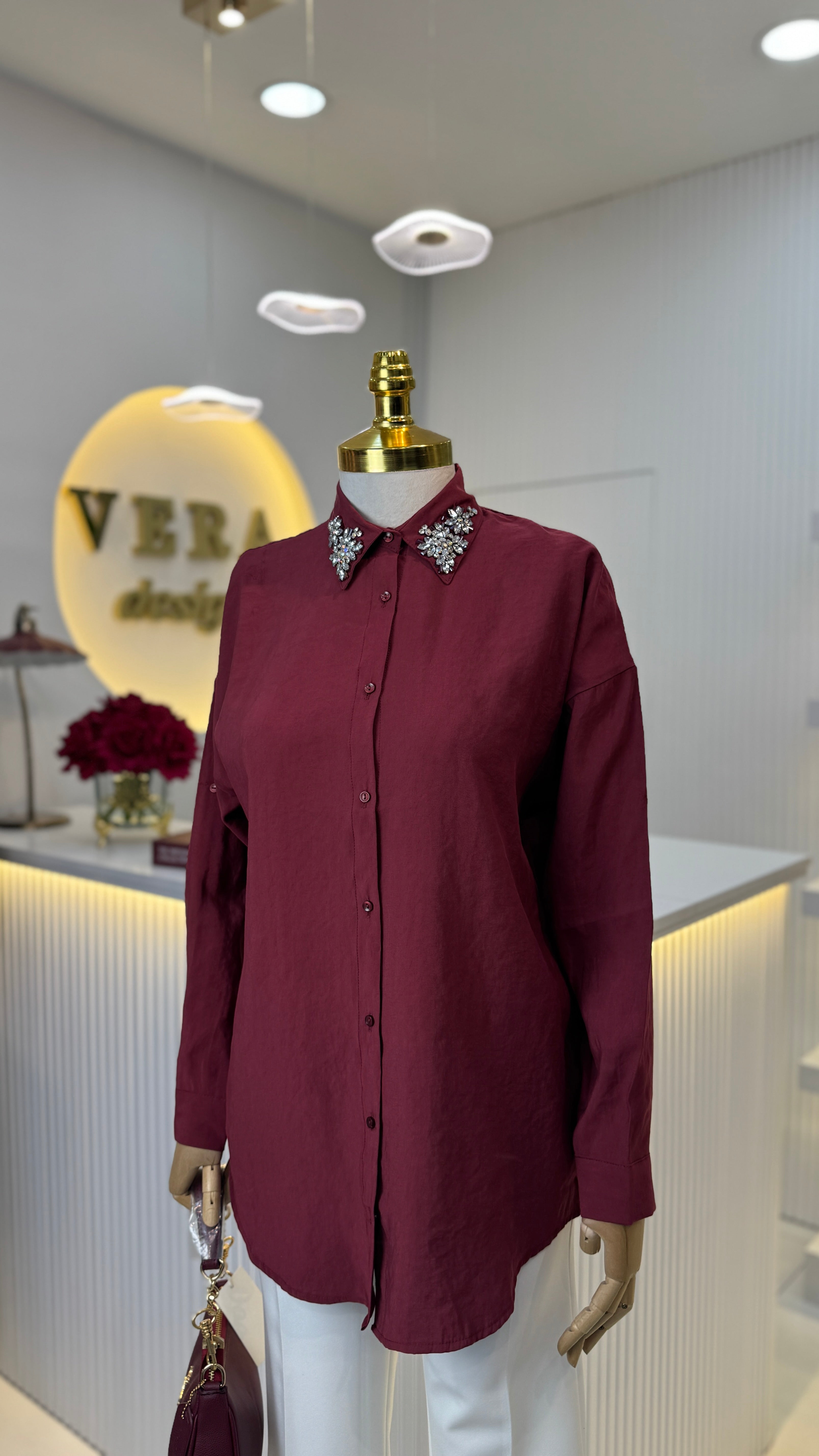 Işıltı Yaka Gömlek